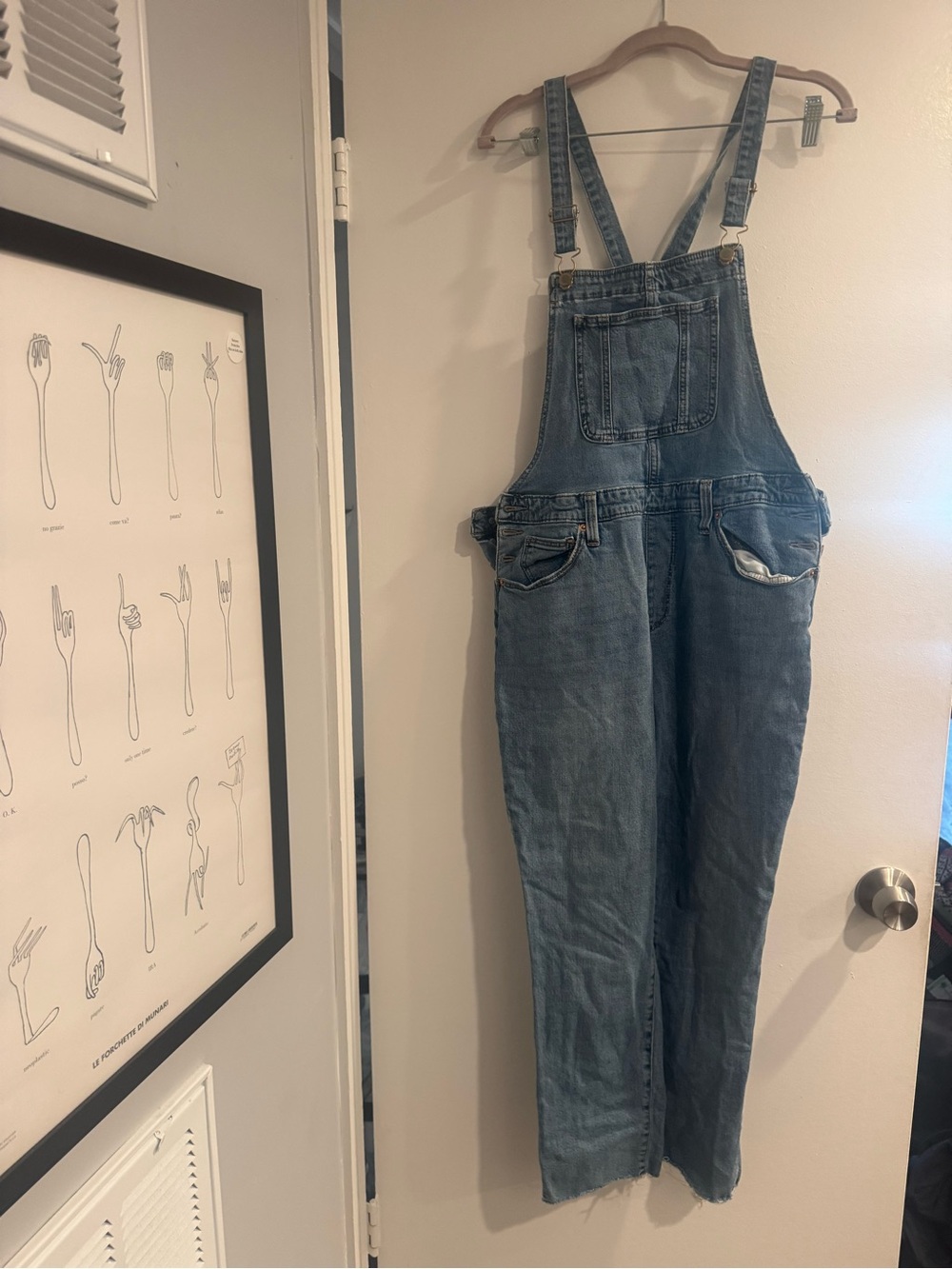 Universal Thread Women’s Light Blue Denim Overalls Size 12 Regular 31R